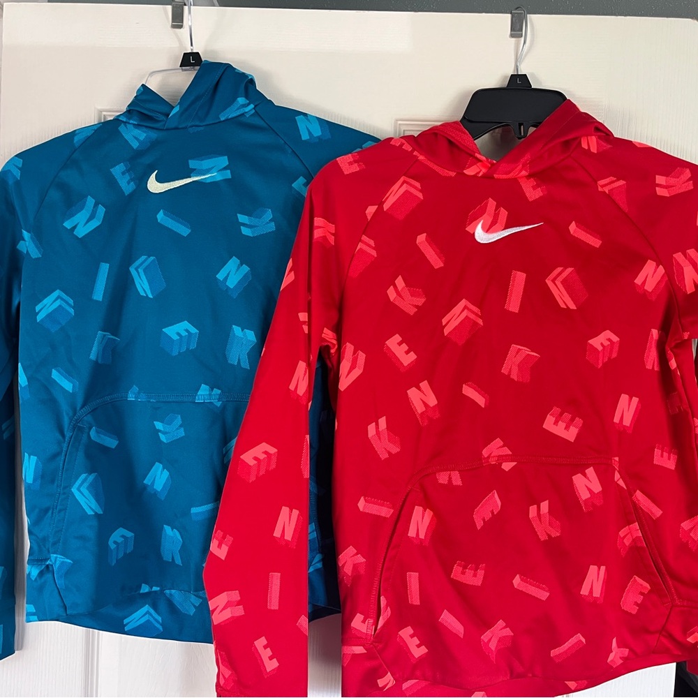 2 Nike sweatshirts Youth large EUC